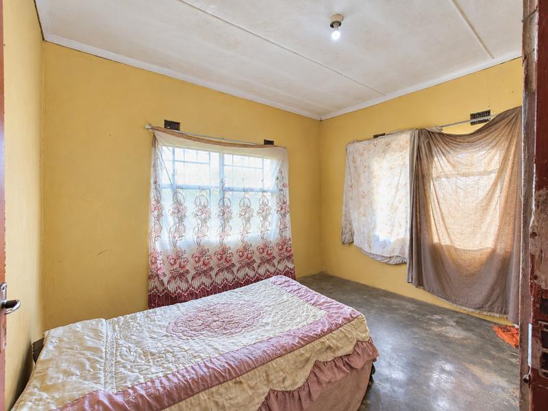 6 Bedroom Property for Sale in Northcrest Eastern Cape